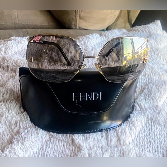 Fendi Women's Gold Brown Oversized Sunglasses